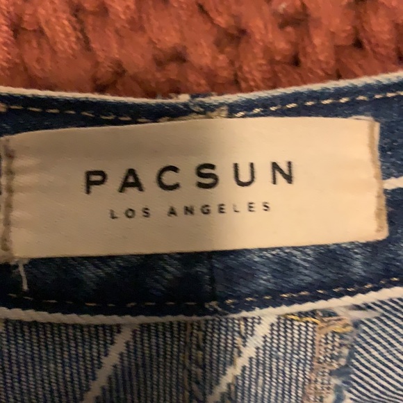 Jeans - Picture 2 of 2